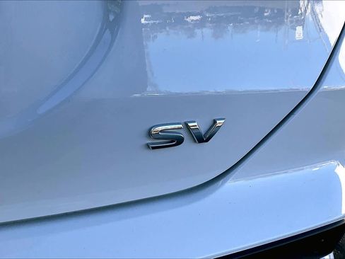 Certified 2024 Nissan Kicks SV image 9