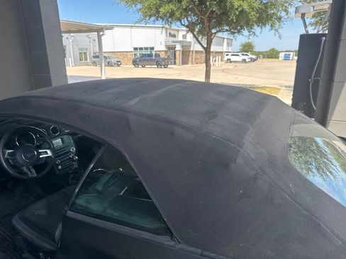 Used 2015 Ford Mustang Convertible RWD image 16
