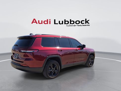 Used 2024 Jeep Grand Cherokee L Altitude AWD/4WD image 8