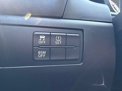 Used 2016 MAZDA MAZDA3 i Grand Touring FWD image 13