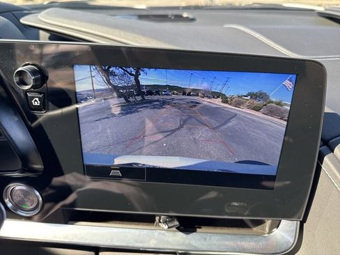 Used 2023 Chevrolet Corvette Stingray Coupe w/ 1LT image 22