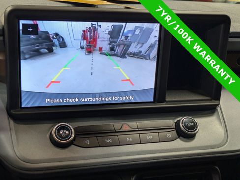 Certified 2022 Ford Maverick Lariat image 30