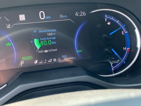 Used 2024 Toyota RAV4 XSE w/ Weather Package AWD/4WD image 29