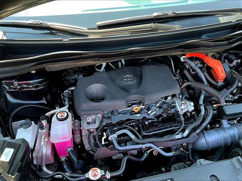 Used 2022 Toyota Sienna Limited AWD/4WD image 32