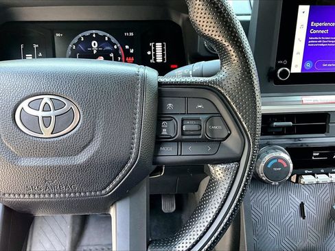 Used 2025 Toyota Tacoma SR5 AWD/4WD image 11