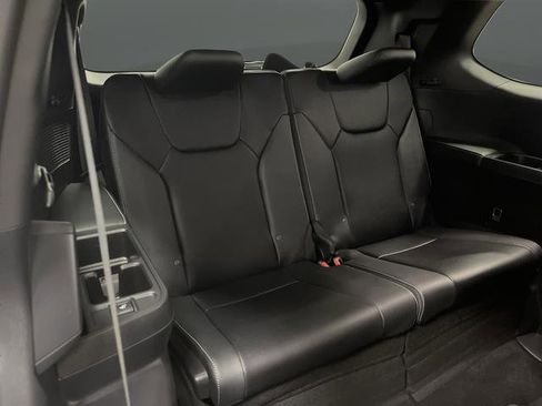 Used 2025 Lexus TX 500h AWD image 33