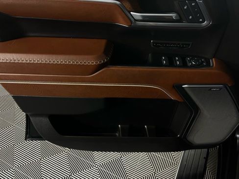 Used 2024 GMC Sierra 1500 Denali Ultimate image 24