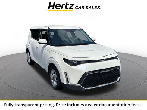 Used 2025 Kia Soul LX w/ LX Technology Package FWD image 1