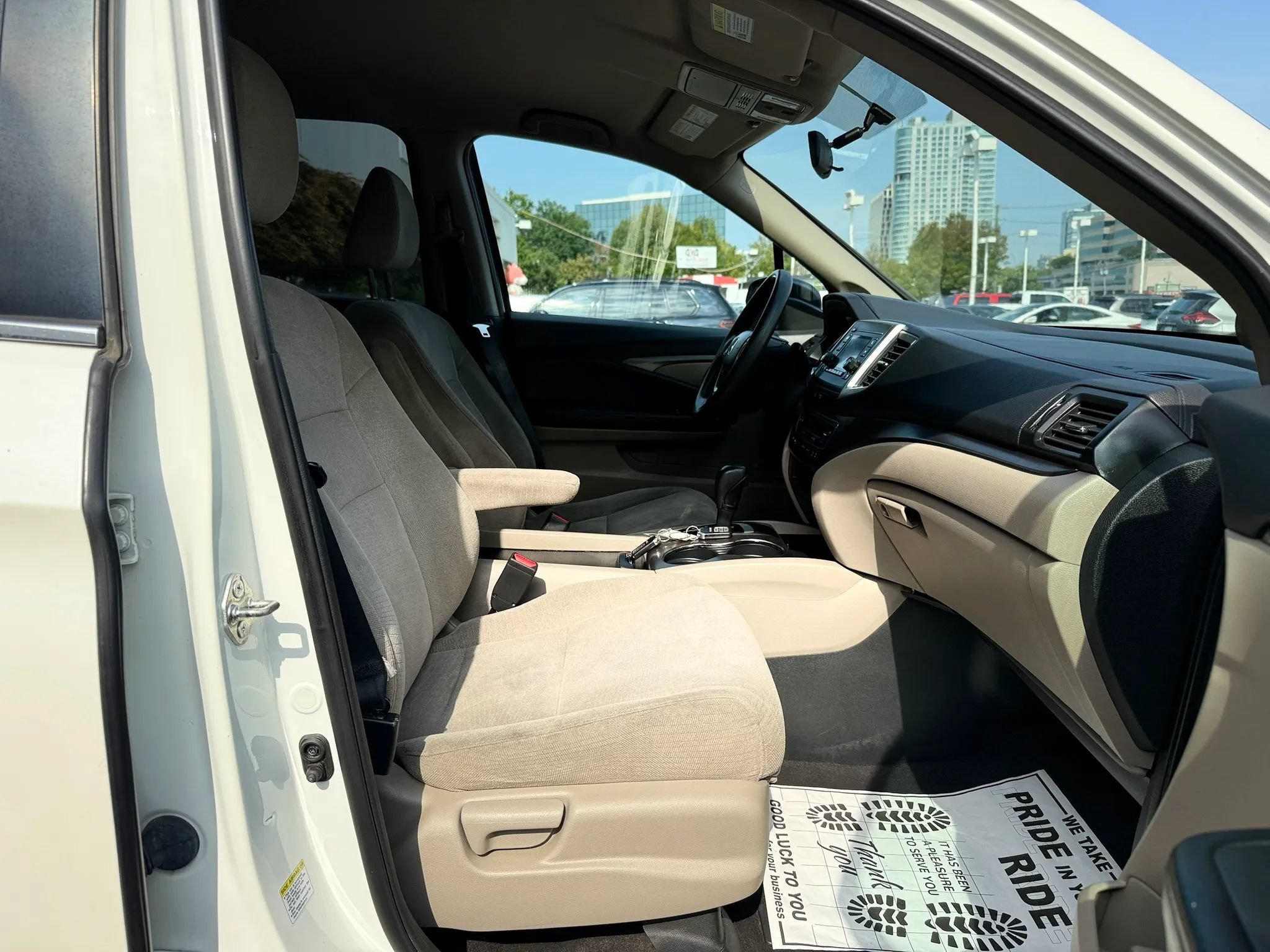 Used 2016 Honda Pilot LX image 32
