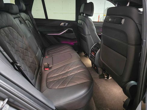 Used 2024 BMW X5 xDrive40i w/ Premium Package image 12
