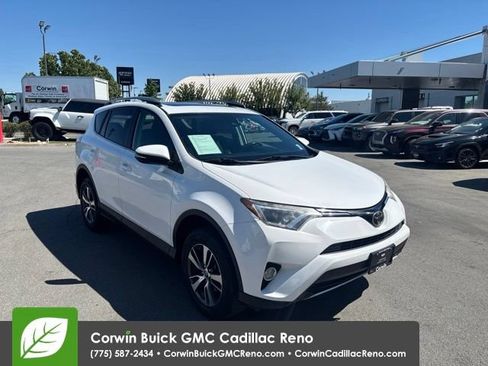 Used 2018 Toyota RAV4 XLE w/ Plus Extra Value Package AWD/4WD image 4