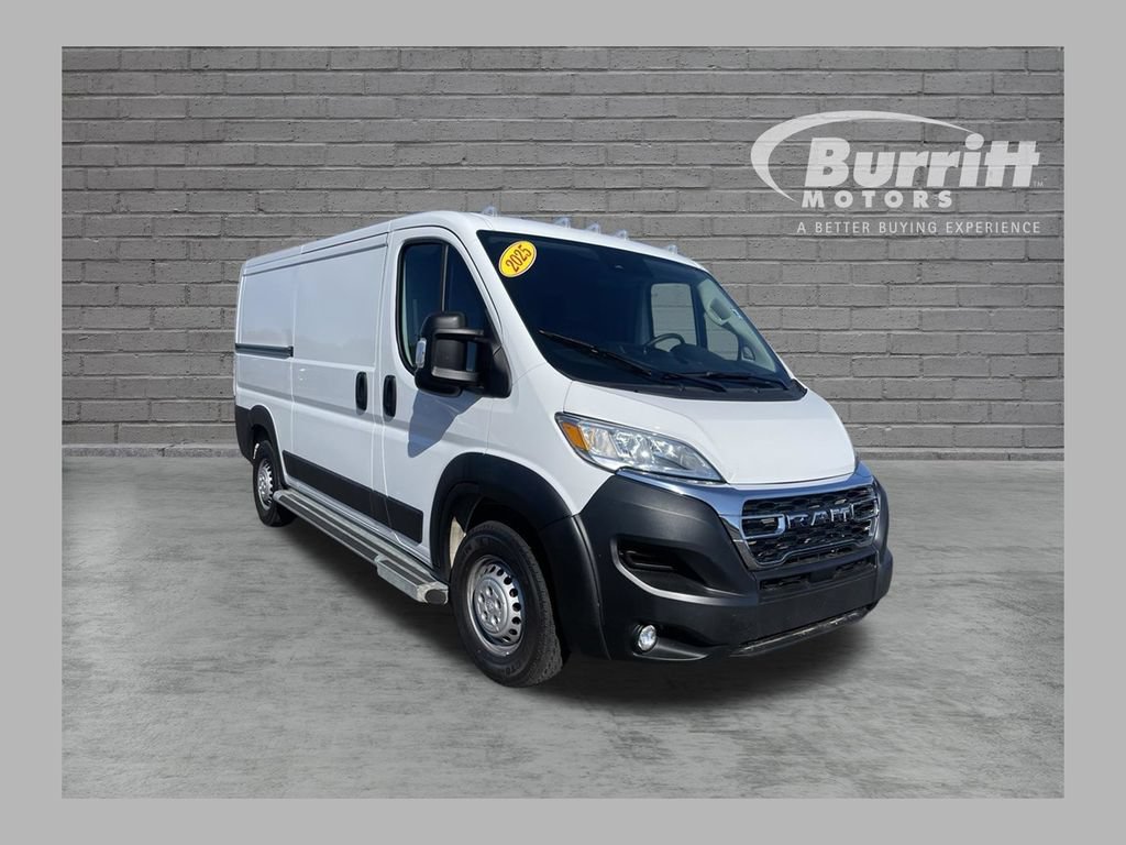 Used 2025 RAM ProMaster 2500 w/ U-Haul Equipment Group FWD image 1