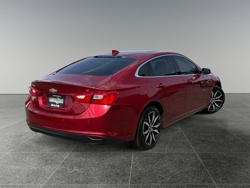 Used 2018 Chevrolet Malibu LT w/ Leather Package image 6