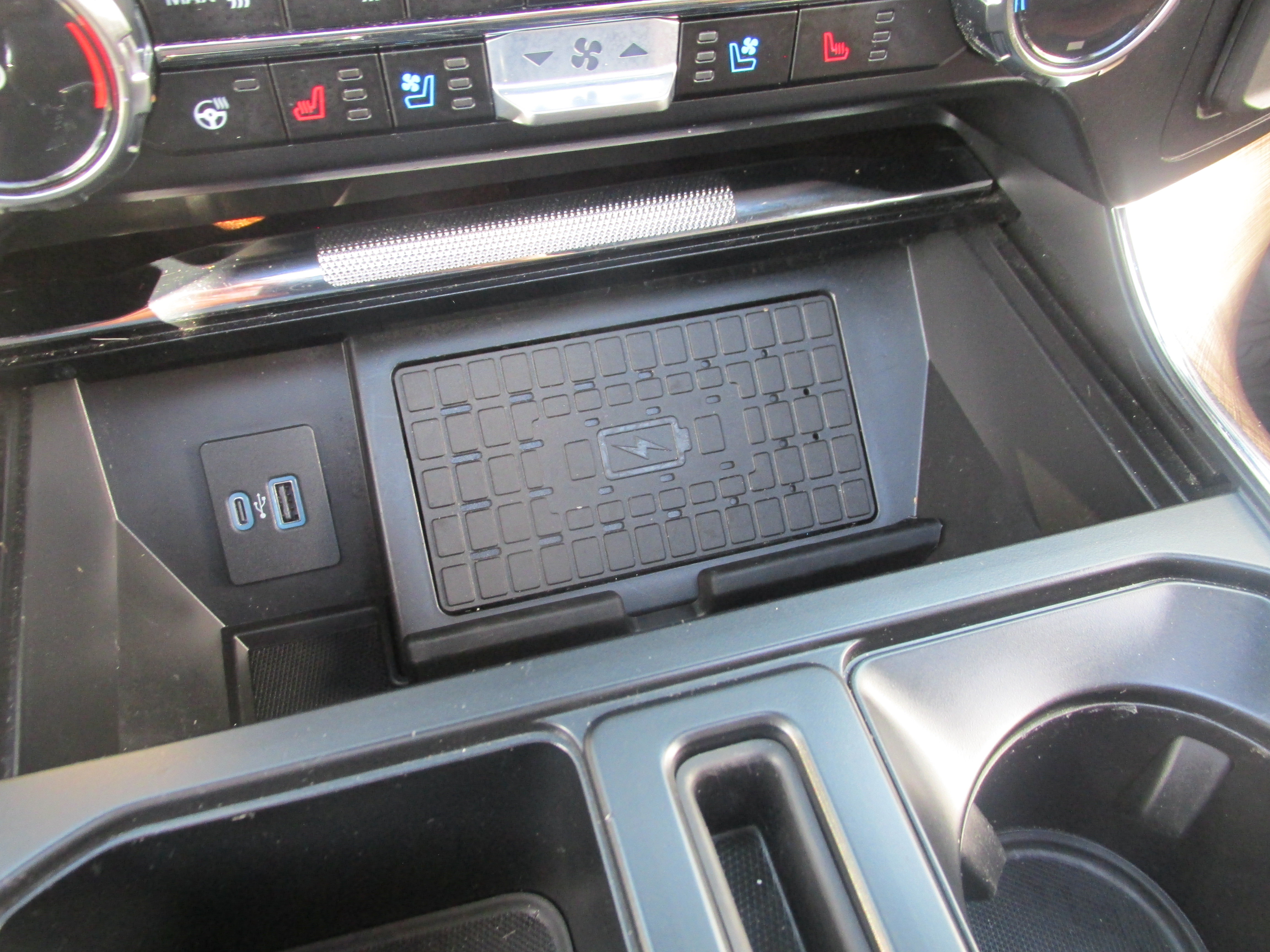 Used 2024 Ford F150 King Ranch w/ FX4 Off-Road Package AWD/4WD image 39