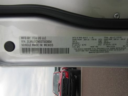 Certified 2025 Jeep Compass Limited w/ High Altitude Package AWD/4WD image 19
