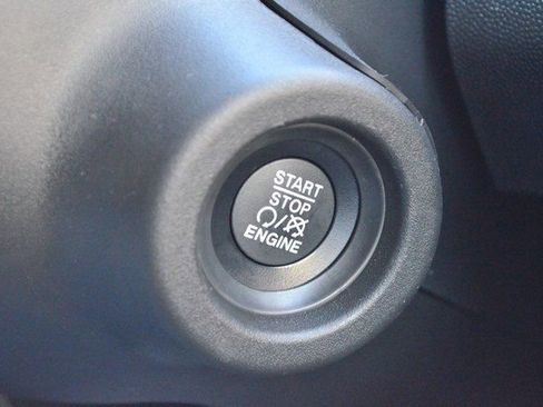 New 2026 RAM ProMaster 2500 w/ Premium Convenience Group image 24