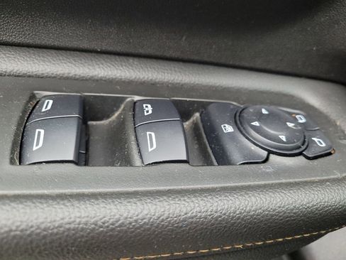 Used 2018 GMC Terrain SLE w/ Driver Convenience Package image 27