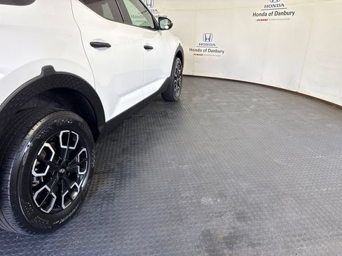 Used 2022 Hyundai Santa Cruz SEL w/ Activity Package AWD/4WD image 4