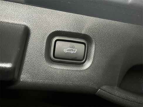 Used 2023 Hyundai Ioniq 5 Limited image 7