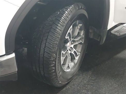 Used 2023 GMC Sierra 1500 SLE image 64