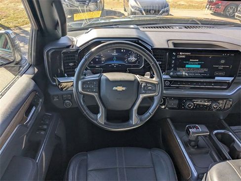 Used 2022 Chevrolet Silverado 1500 High Country w/ High Country Premium Package image 29