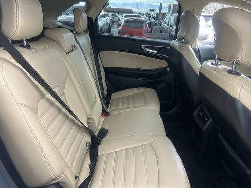 Used 2017 Ford Edge SEL w/ Equipment Group 201A AWD/4WD image 33