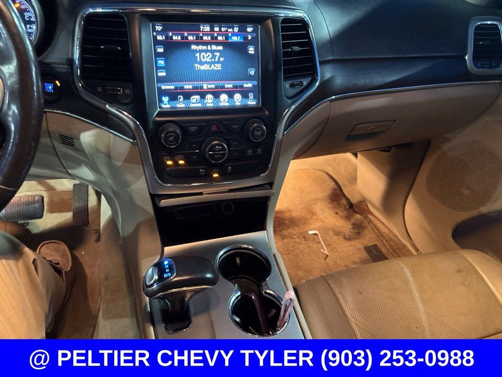 Used 2014 Jeep Grand Cherokee Overland AWD/4WD image 15