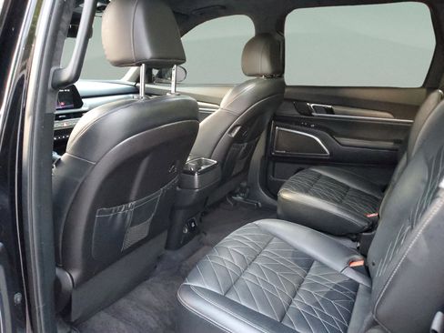 Certified 2023 Kia Telluride SX Prestige X-Line AWD/4WD image 6