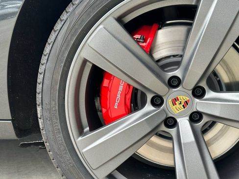 Used 2026 Porsche Macan GTS AWD/4WD image 16