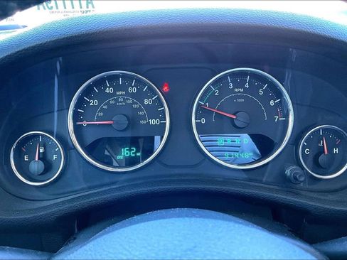 Certified 2018 Jeep Wrangler Sport image 8