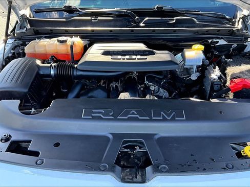 Used 2021 RAM 1500 Big Horn w/ Trailer Tow Group AWD/4WD image 9
