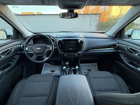 Used 2019 Chevrolet Traverse LT image 11