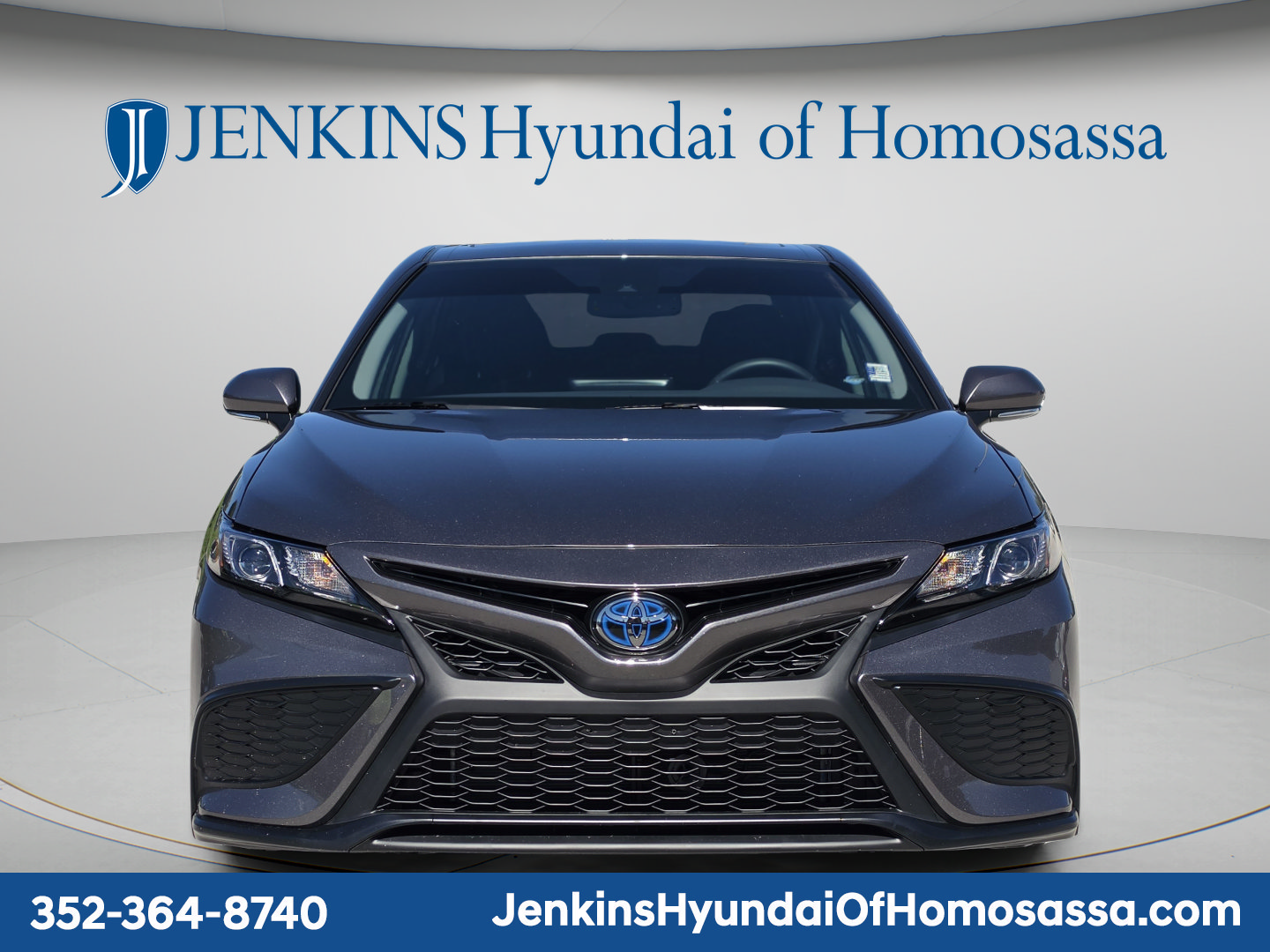 Used 2024 Toyota Camry SE w/ Audio Upgrade Package FWD image 11