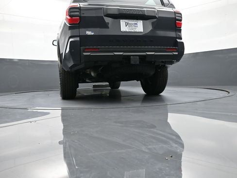 Used 2026 Toyota 4Runner TRD Off-Road AWD/4WD image 30