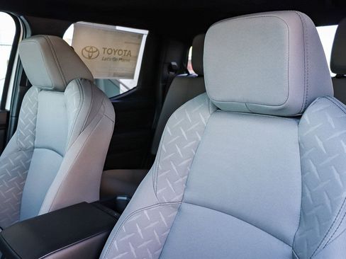 Used 2026 Toyota Tacoma SR5 image 27