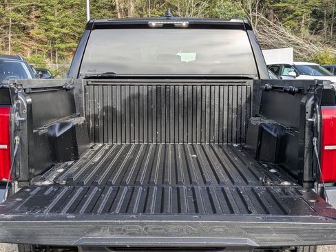 Used 2024 Toyota Tacoma SR5 image 26