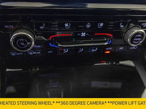 Used 2023 Jeep Grand Cherokee Overland w/ Adv Protech Group III image 11