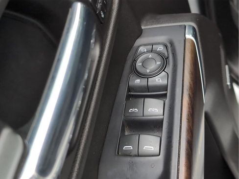 Used 2020 GMC Sierra 1500 SLT w/ SLT Premium Plus Package image 35