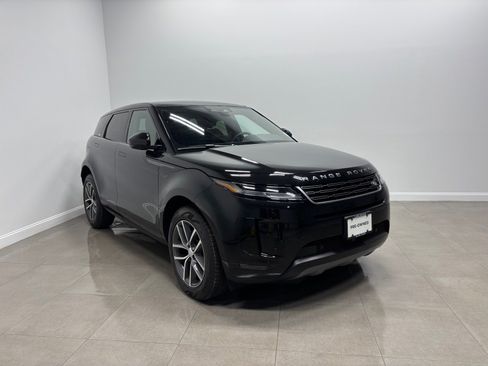 Used 2026 Land Rover Range Rover Evoque S AWD/4WD image 4