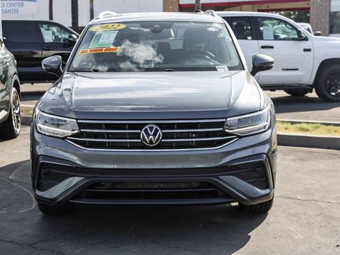 Used 2022 Volkswagen Tiguan SE AWD/4WD image 15