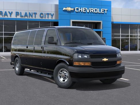 New 2025 Chevrolet Express 3500 LS RWD image 7