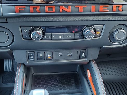 New 2026 Nissan Frontier Pro-X w/ Pro-X Convenience Package image 14