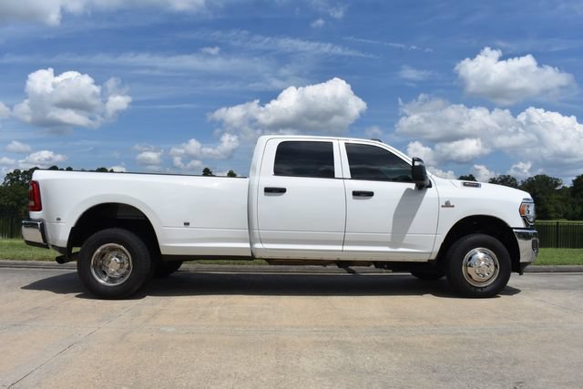 Used 2024 RAM 3500 Tradesman w/ Towing Technology Group AWD/4WD image 3