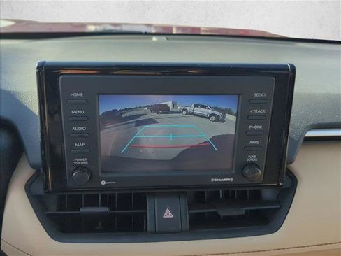 Certified 2022 Toyota RAV4 LE AWD/4WD image 23