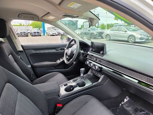 Used 2025 Honda Civic LX image 11