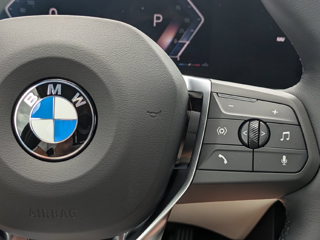 New 2027 BMW X1 xDrive28i AWD/4WD image 17