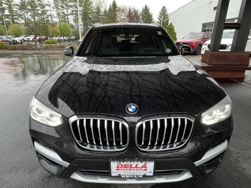Used 2021 BMW X3 xDrive30i AWD/4WD image 2
