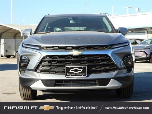 New 2025 Chevrolet Blazer LT w/ Convenience Package image 7