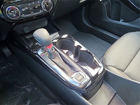 New 2026 Chevrolet Trax RS w/ Sunroof Package image 25