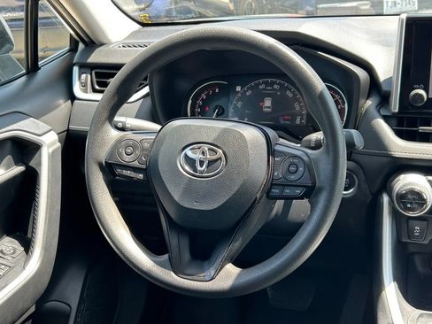 Used 2024 Toyota RAV4 XLE w/ Convenience Package FWD image 38